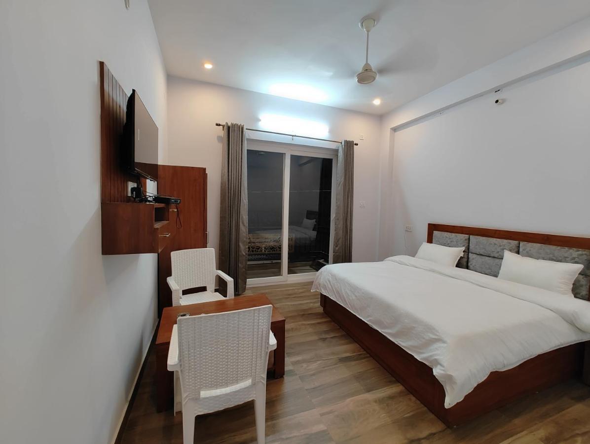 Hotel Anantam Residency Uttarkāshi Exterior photo