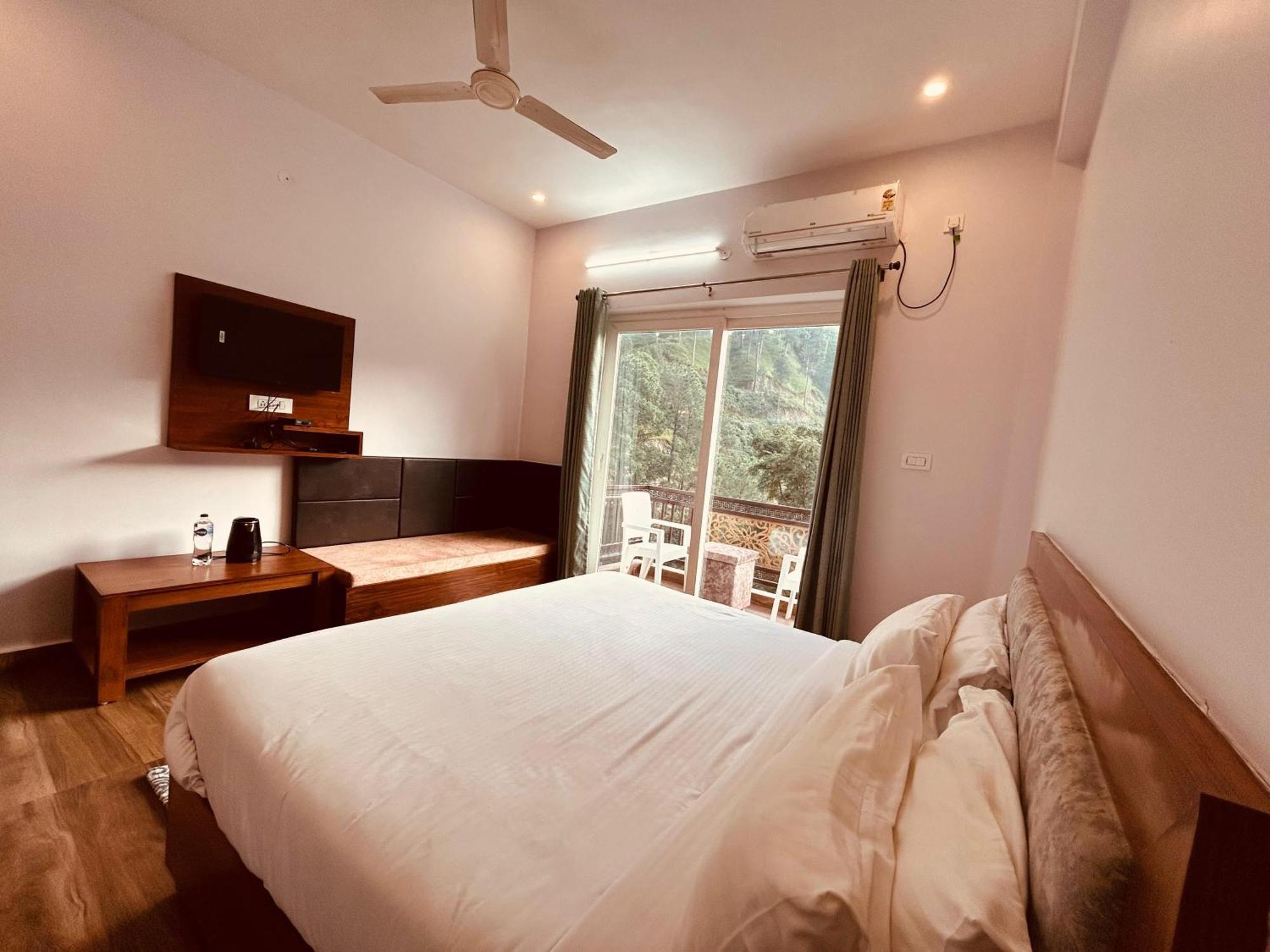 Hotel Anantam Residency Uttarkāshi Exterior photo