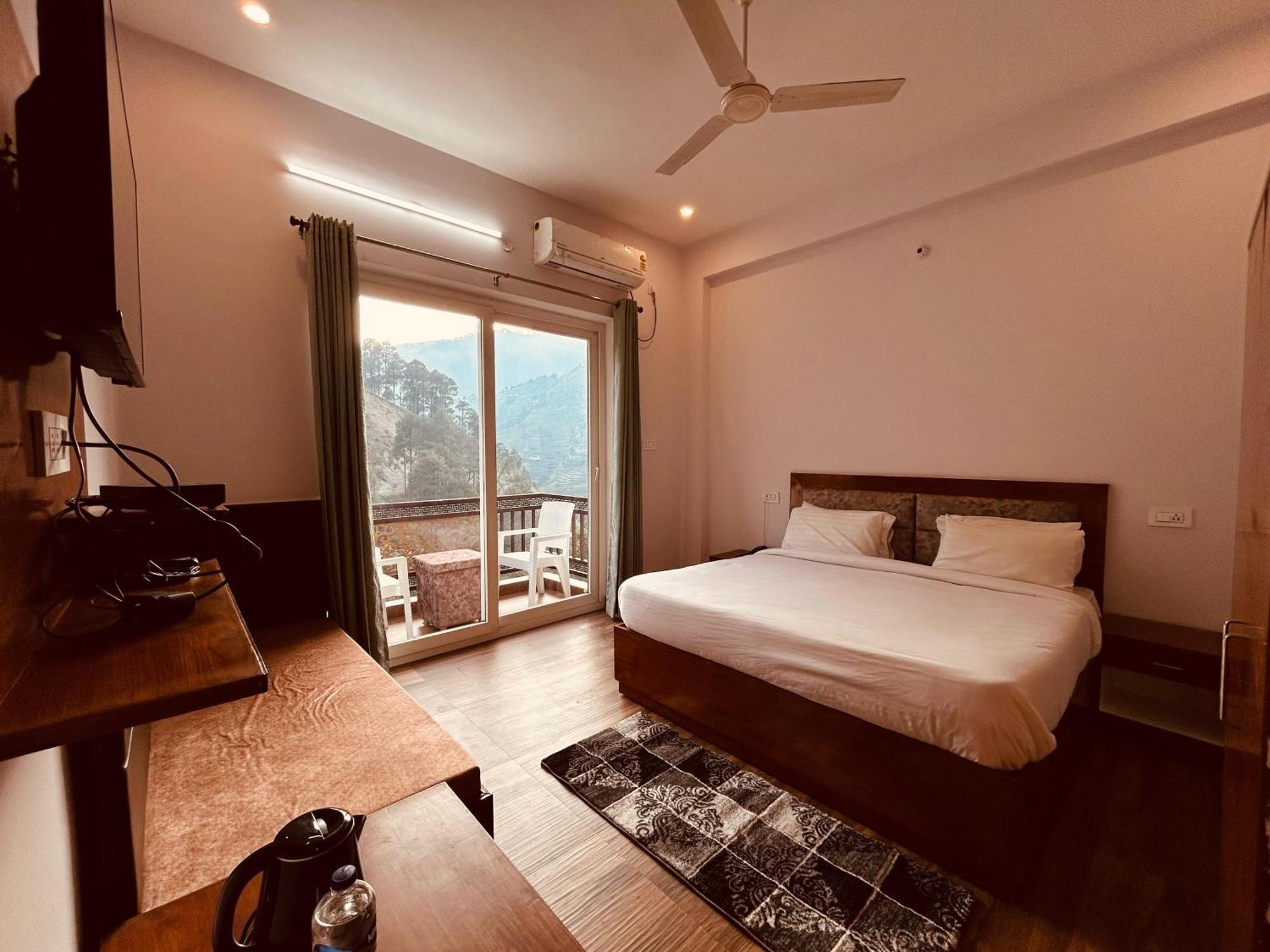 Hotel Anantam Residency Uttarkāshi Exterior photo